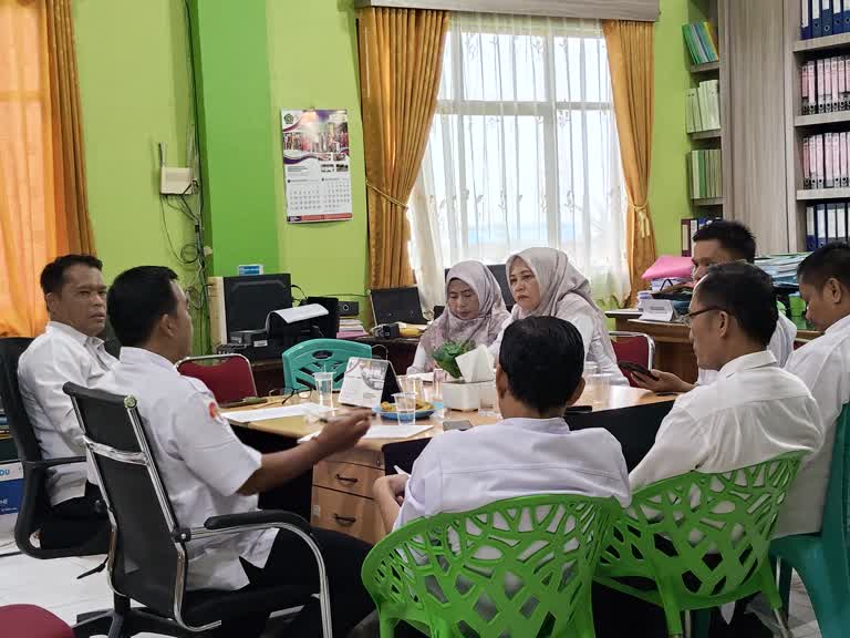 Kasi Penmad Kemenag Kampar H. Masnur Pimpin Rapat Perdana Persiapan Gerak Jalan Sehat Kerukunan HAB ke-80