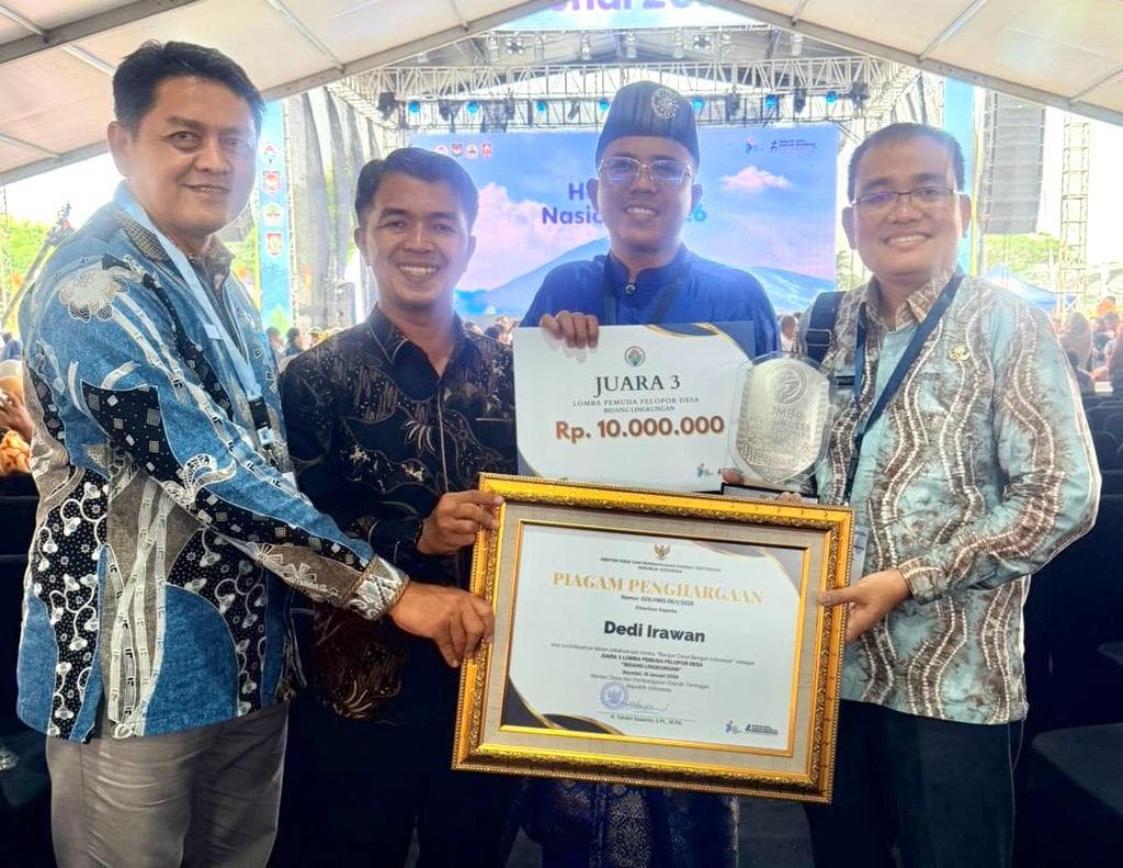 Pemuda Kampar Ukir Prestasi Nasional, Dedi Irawan Raih Juara 3 Pemuda Pelopor Desa Lingkungan