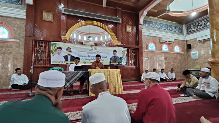 Makmurkan Masjid dari Sistem hingga Spiritualitas, IKMI Kampar Gelar Seminar Manajemen Masjid dan Zakat