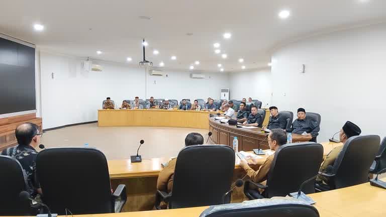 DPRD Kampar Desak PT BWL Segera Bayar Kompensasi Warga Terdampak Dugaan Pencemaran Sungai Tapung