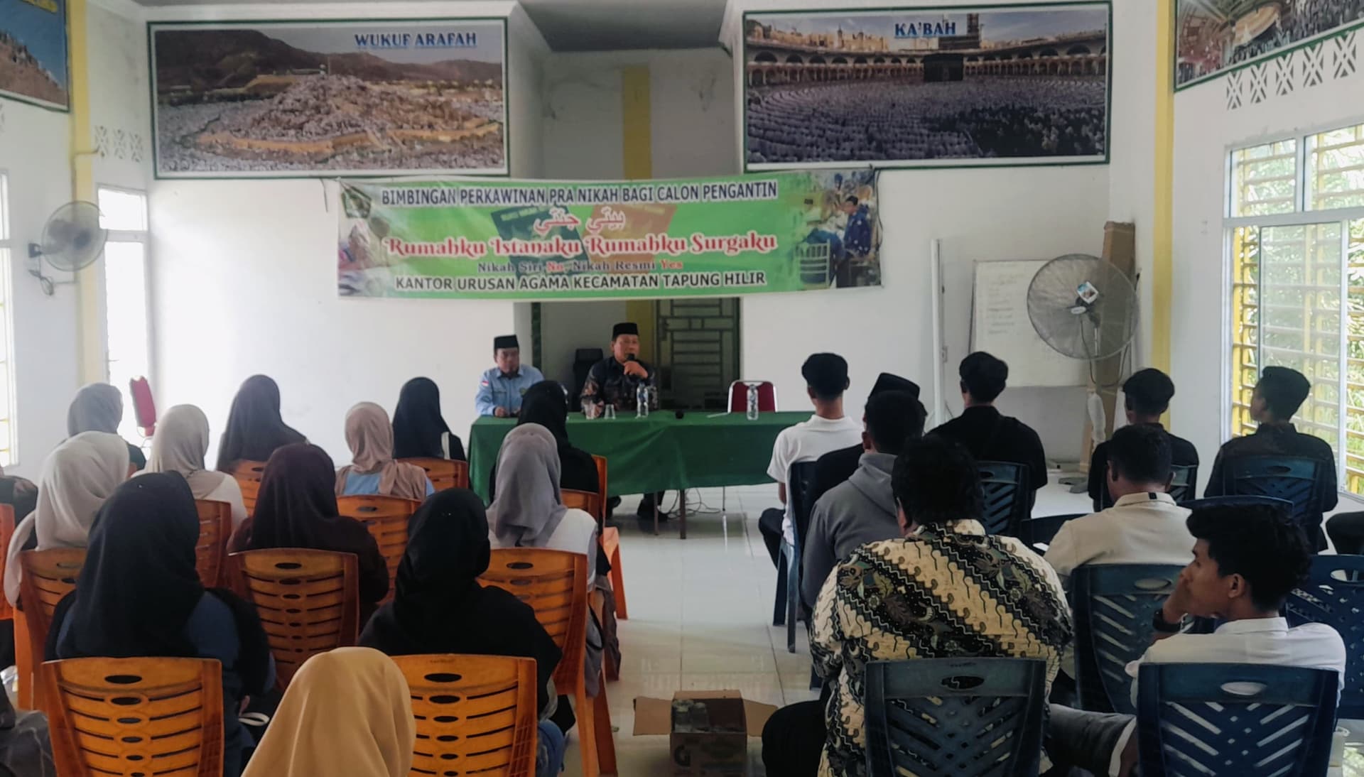 Bimwin di Tapung Hilir, Kakan Kemenag Kampar Erizon: Pernikahan Bukan Sekadar Pesta, Tapi Ibadah Seumur Hidup