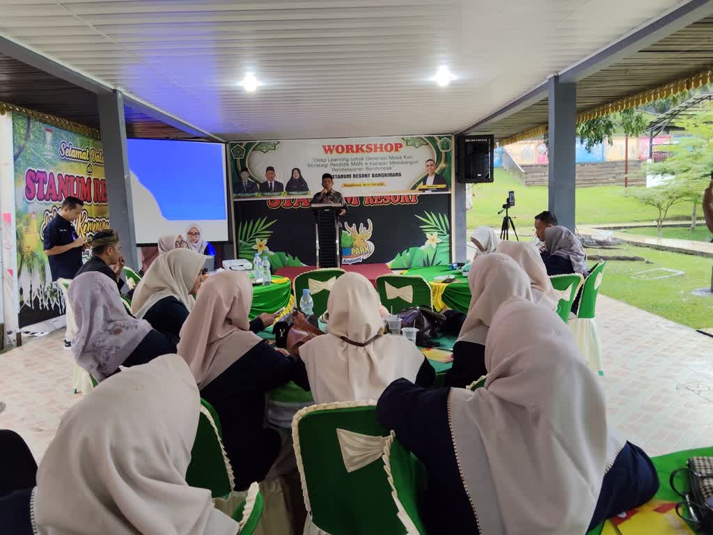 Kasi Penmad Kemenag Kampar: Tujuan Pembelajaran Harus Jelas dan Terukur, MAN 4 Kampar Siapkan Guru Hadapi Era Deep Learning