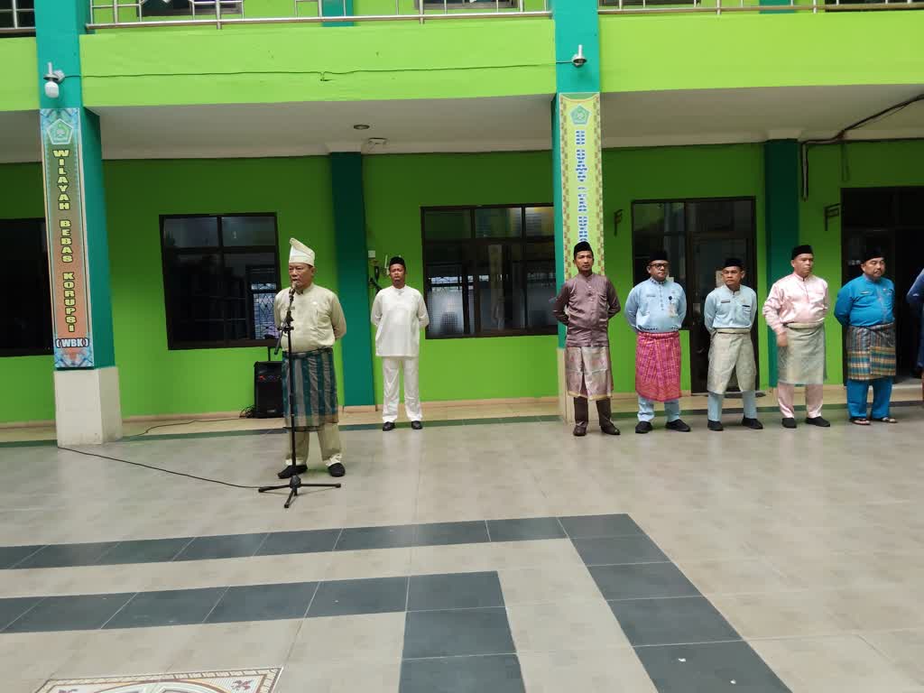 Erizon Efendi Tegaskan ASN Kemenag Kampar Jangan Persulit Pelayanan: Layani Umat dengan Cepat, Proaktif, dan Ikhlas Beramal